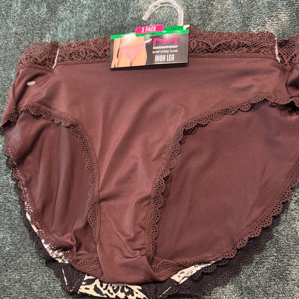 Maidenform High Leg Lace Trim Panties - Brown